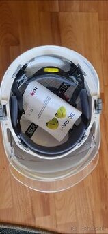 Prilba secra1 znacka irudek