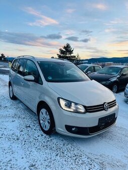 Volkswagen Touran TDI Xenon