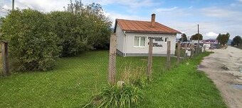 obchodny priestor s pozemkom - 1