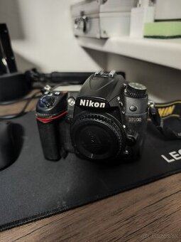 Nikon D7000