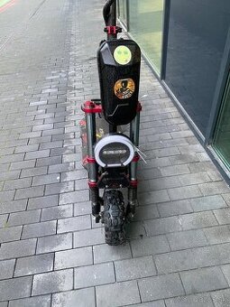 Elektricka koloběžka Boyueda s5