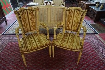 Starožitné kreslá