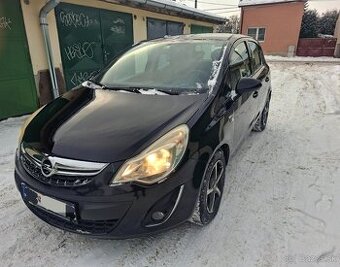 Opel Corsa 1.2 16V 63kw 2011 Garážované Nová STK