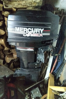 Predám závesný lodný motor Mercury 25