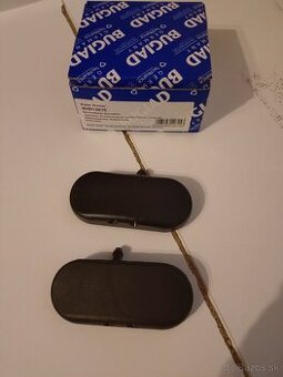 Trisky ostrekovaca Audi A6 C6