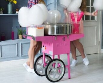 Prenájom stroja na cukrovú vatu – atrakcia na každú oslavu