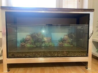 Akvárium+regál+príslušenstvo