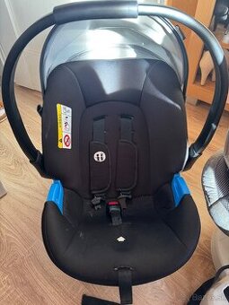 Predám vajíčko do auta Petite & Mars