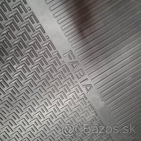 Rohozka koberec kufra Škoda Fabia 3 originál