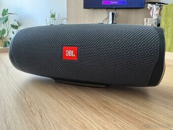 JBL Charge Essential 2