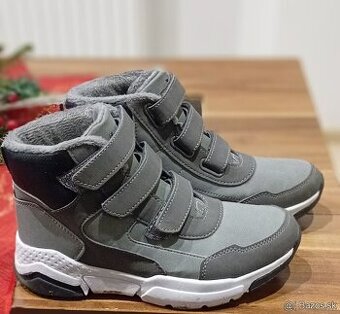 Prechodné topánky veľ. 35