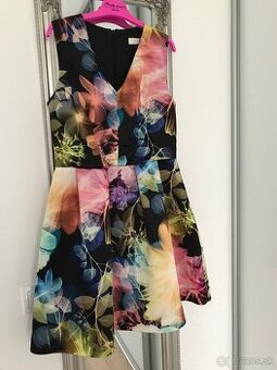 elegantné dámske šaty v. M