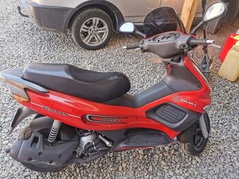Gilera Runner 200VXR Rok 2005/06
