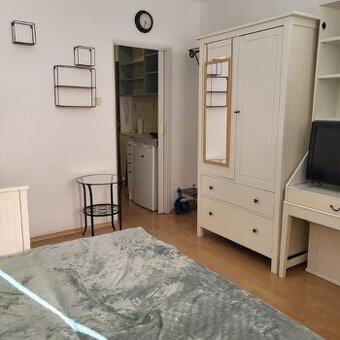 Realitný kancelária REALADR s.r.o.