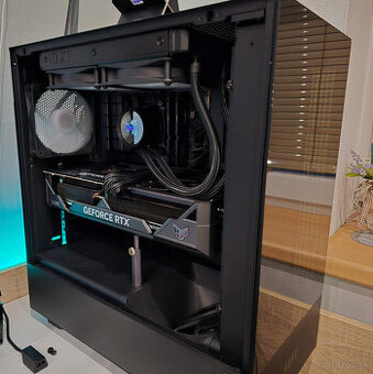 PC i7 14700KF + RTX 5080