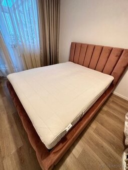 Predam manzelsku postel