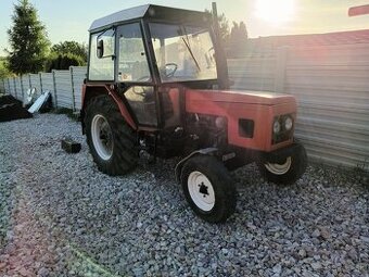 Traktor Zetor 7211