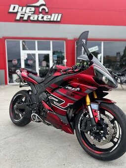 Yamaha YZF R1
