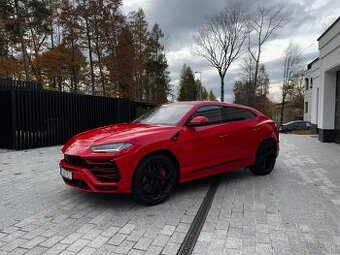 Predám Lamborghini Urus