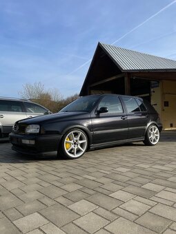 RONAL startech r17