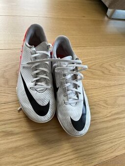 Kopačky Nike