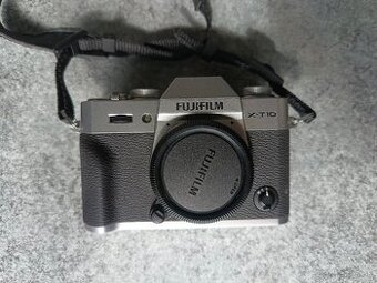 Fujifilm x-t10 + 2 baterie