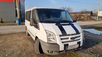Ford Tourneo 9 miest