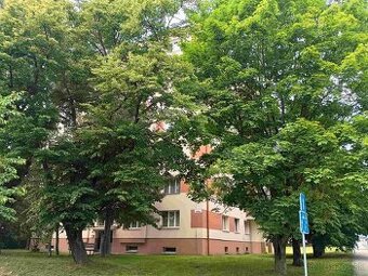 2 i byt v tehlovej bytovke s výťahom, Horná 5, Krasňany BA