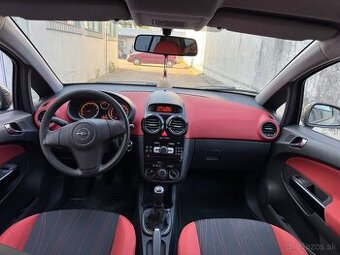 Opel corsa 1.2 benzin