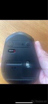 Myš logitech M330
