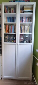 Ikea Billy/Oxberg kniznica s dvierkami