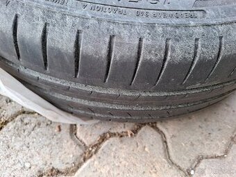 Predám letné pneu s diskami 195/65 R15