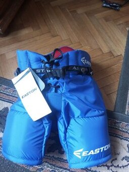 Predám hokejové nohavice Easton Synergy HSX YTH.