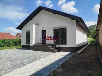 Krásny moderný rodinný dom v obci KAMIENKA pri Humennom
