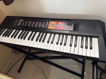 Klavesy Yamaha PSR-F51 + stojan