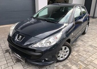 Peugeot 206 + 1.4 benzín manuál 54 kw