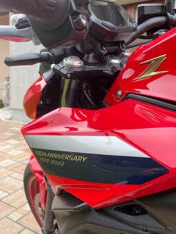 Kawasaki Z650 50th Anniversary Edition 2022