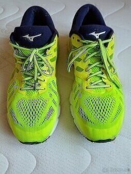 MIZUNO: TENISKY ZNAČKOVÉ: WAVE ULTIMA 11-ŠPORTOVÉ: KVALITNÉ