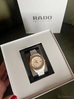 Diamantové hodinky RADO Hyperchrome