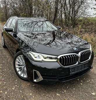 BMW 518D TOURING LUXURY LINE 108TISIC KM FULL LED 360°KAMERA