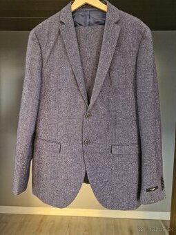 Oblek slim fit veľ.52
