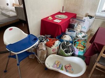 Detske veci + jedalenska stolicka + vanicka