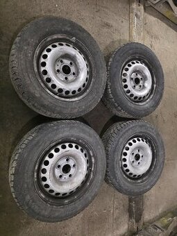 zimne kolesa + puklice VW Transporter T5 T6 T6.1