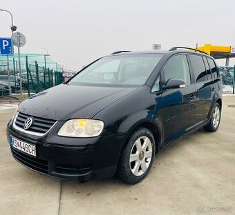 Predám Volkswagen Touran 1.9 DSG 77kw