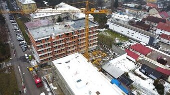 2-izbový byt s výhľadom na západ, centrum Ružomberok