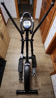 Eliptický trenažér