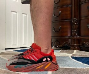 Yeezy 700 Red