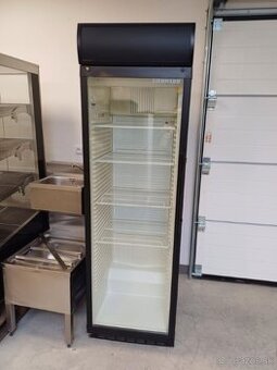 Chladicí vitrína Liebherr FKDv 4302