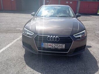 Audi A4 sedan
