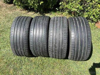 Nokian Tyres 235/45 18